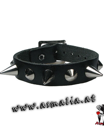 Spitz- und Kegelnieten Armband Leder AB678